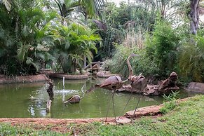 Twangale Resort & Spa