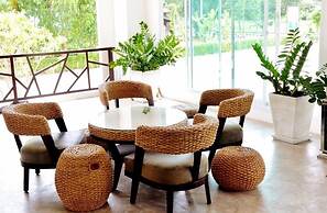 Southgate Residence Hotel