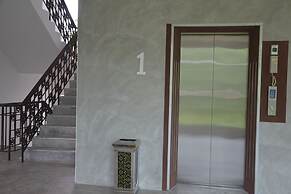 Southgate Residence Hotel