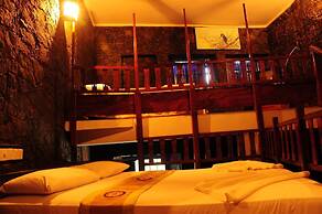 Boulder Garden Hotel