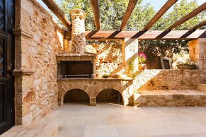 Erondas Cretan Country Villas