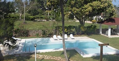 El Pelicano Apart-Hotel