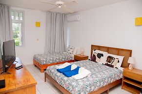 El Pelicano Apart-Hotel