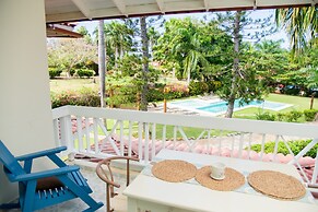 El Pelicano Apart-Hotel