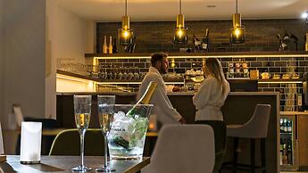 Hatherley Manor Hotel & Spa