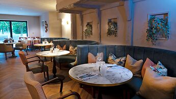 Hatherley Manor Hotel & Spa