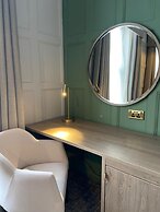 Hatherley Manor Hotel & Spa