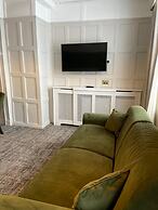 Hatherley Manor Hotel & Spa