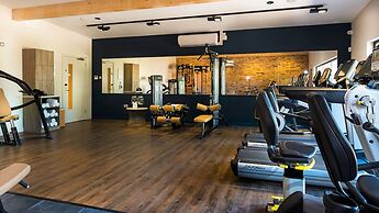 Hatherley Manor Hotel & Spa