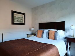 Hatherley Manor Hotel & Spa