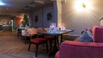 Hatherley Manor Hotel & Spa