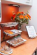 The Acorn Suites