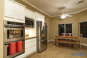 Latitude Adjustment By Signature Vacation Rentals