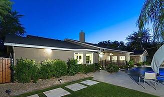 Latitude Adjustment By Signature Vacation Rentals