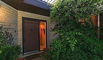 La Vida Local By Signature Vacation Rentals