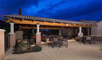 Hot Spot at Desert Ridge By Signature Vacation R