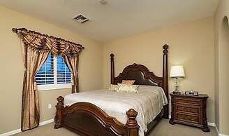 Hot Spot at Desert Ridge By Signature Vacation R