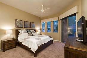 Hidden Oasis By Signature Vacation Rentals