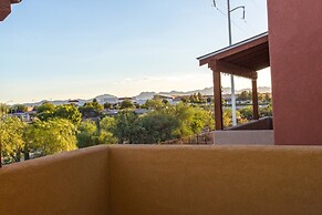 Heart of Tucson By Signature Vacation Rentals