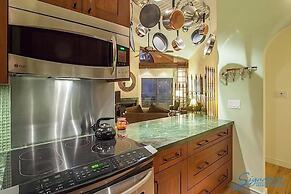 Happy Ours By Signature Vacation Rentals