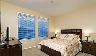 Glendale Getaway By Signature Vacation Rentals