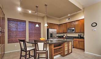 Glendale Getaway By Signature Vacation Rentals