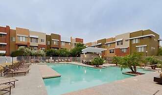 Glendale Getaway By Signature Vacation Rentals