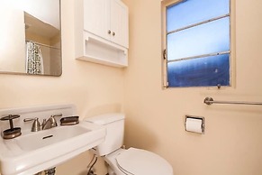 Encanto Bungalow By Signature Vacation Rentals