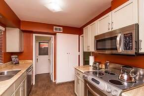 Encanto Bungalow By Signature Vacation Rentals