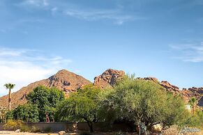 Bella Lincoln Estate Signature Vacation Rentals