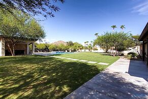 Bella Lincoln Estate Signature Vacation Rentals