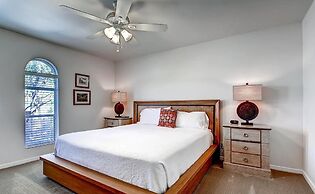 Bella Lincoln Estate Signature Vacation Rentals