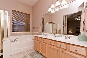 Augusta On The Green by Signature Vacation Rentals