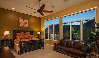 South by Southwest - Signature Vacation Rentals