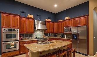 South by Southwest - Signature Vacation Rentals