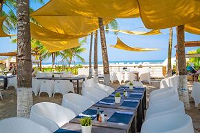 Izalco Hotel & Beach Resort