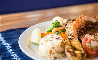 Izalco Hotel & Beach Resort