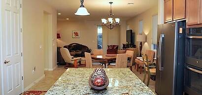 Desert Paradise By Signature Vacation Rentals