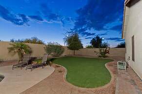 Cactus Bloom By Signature Vacation Rentals