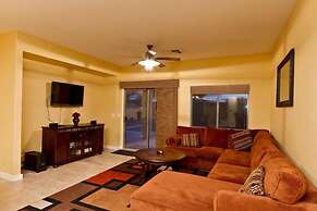 Cactus Bloom By Signature Vacation Rentals