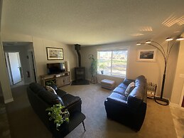 The Cabin at Sweetwater Lane Farm