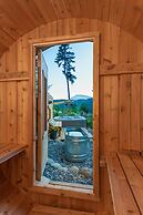 The Cabin at Sweetwater Lane Farm