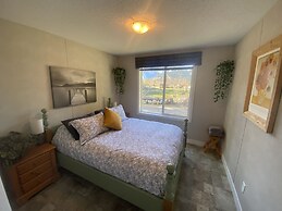 The Cabin at Sweetwater Lane Farm