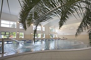 Velich Country Club