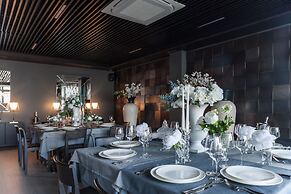 Velich Country Club