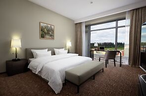 Velich Country Club