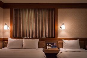 Golden Phoenix Hotel