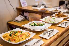 Golden Phoenix Hotel