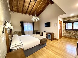 Akla Hotel Suites Valles Pasiegos