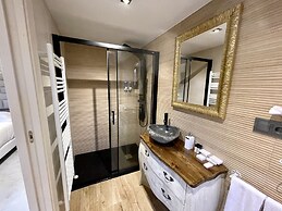 Akla Hotel Suites Valles Pasiegos